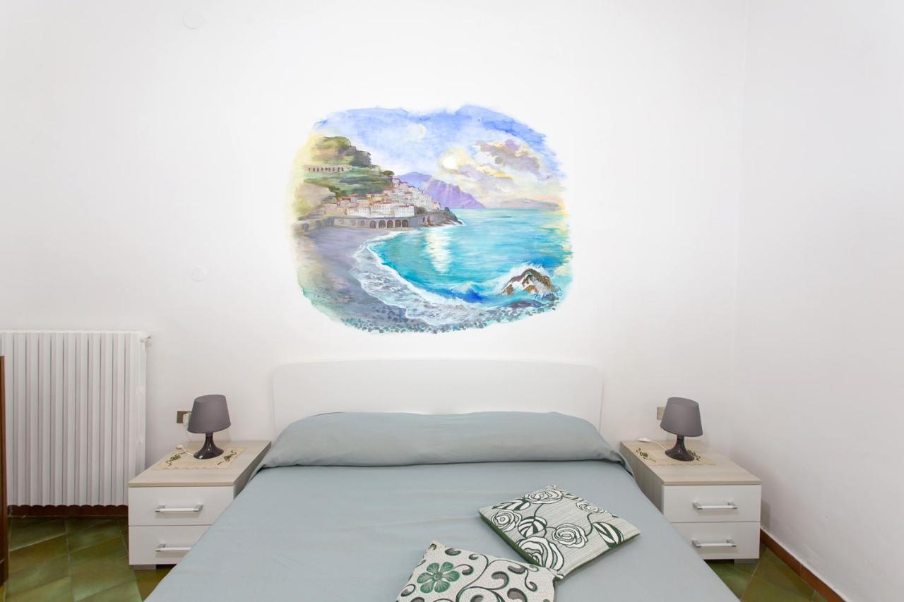 Apartamento House Sun And Moon Amalfi Exterior foto