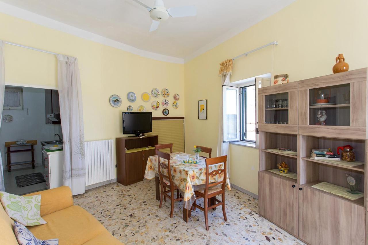 Apartamento House Sun And Moon Amalfi Exterior foto